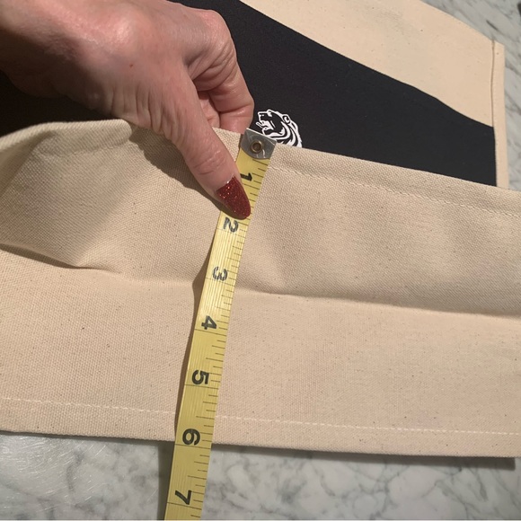 🔴RITZ CARLTON NWOT FABRIC LARGE TOTE🔴EXCELLENT CONDITION!! - Picture 6 of 8